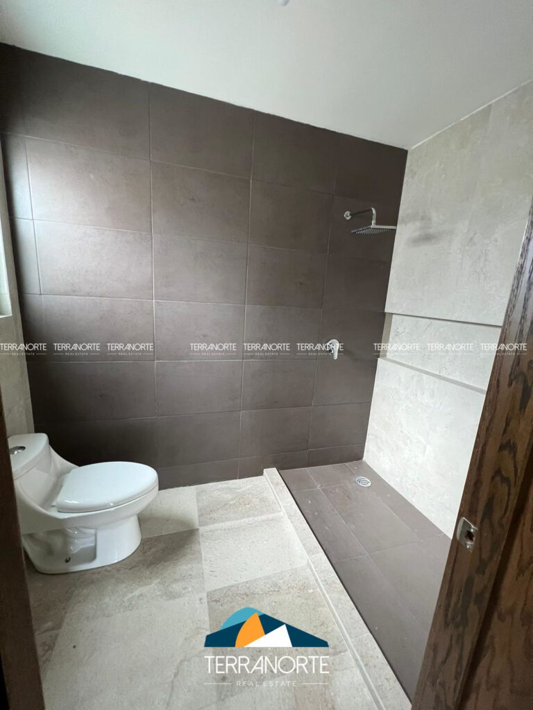 07A97CCE-B50A-4195-9944-A1C155B22CAC