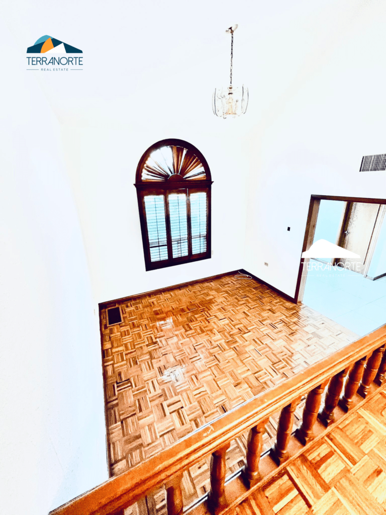 62C3BCEF-7447-4D5D-92DB-94138E763CF3