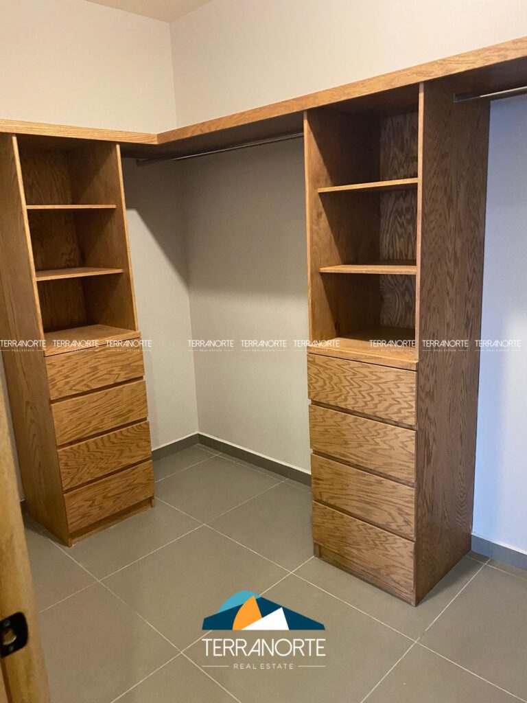 87C1A232-C485-4518-B476-CB2214F8BB0C