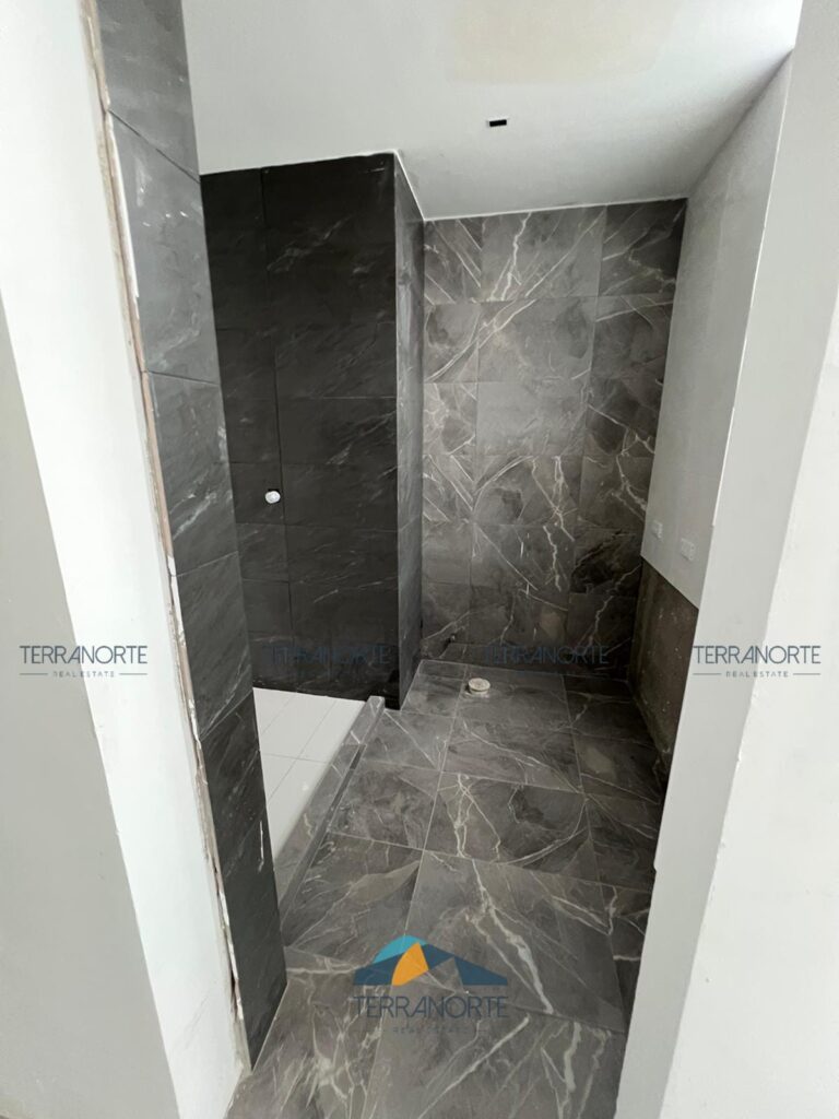 05e2c2dd-2a25-4884-bd3a-eb46b46cef0e