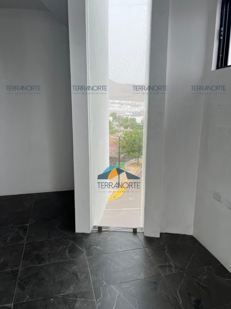 24c46186-5656-4355-93c1-8c65207de783