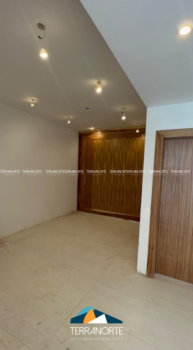 485DED9B-3A39-45AE-B1B5-1F4D4CC9D778