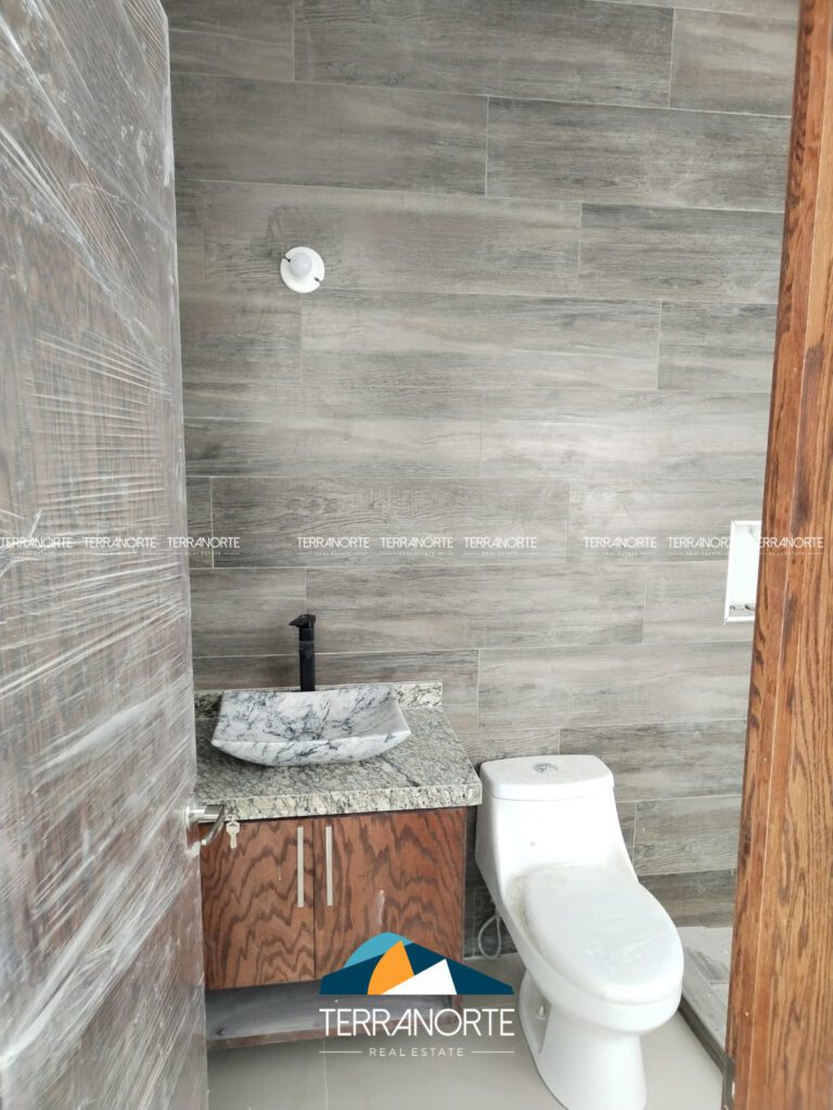 568B964E-EB1F-4A2F-B5FD-47739F7B63CE