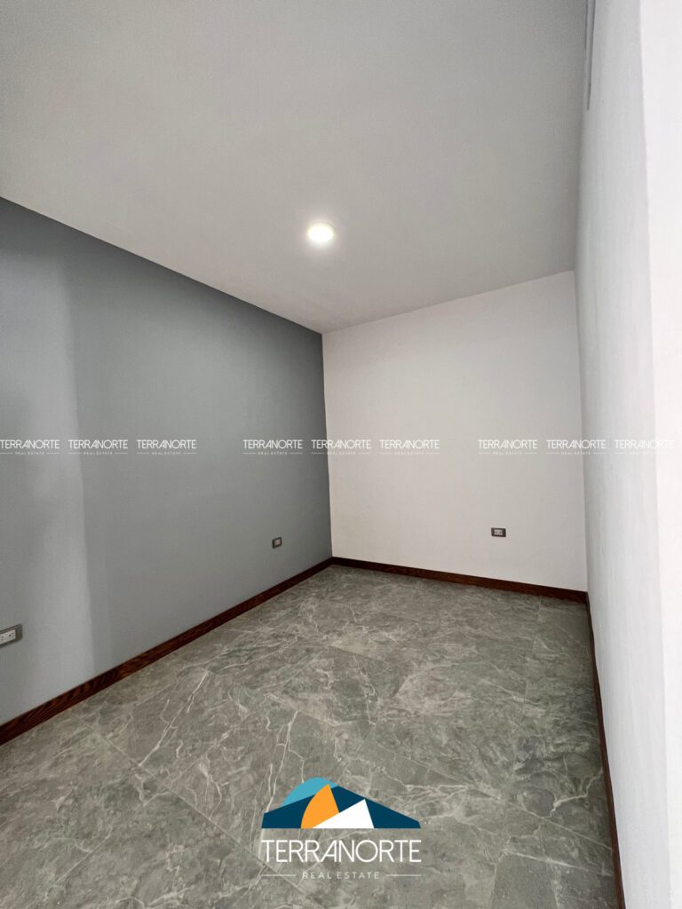 5B569CAE-4FB2-4C4B-B934-B2C887918549