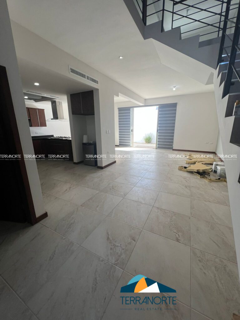 5C920122-B80B-4A58-A31A-2B1FB9A19D5B