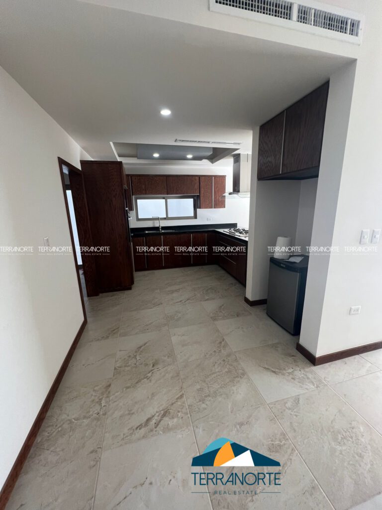 5FF833C2-662F-4E86-9D6D-EC9C0D90B60C