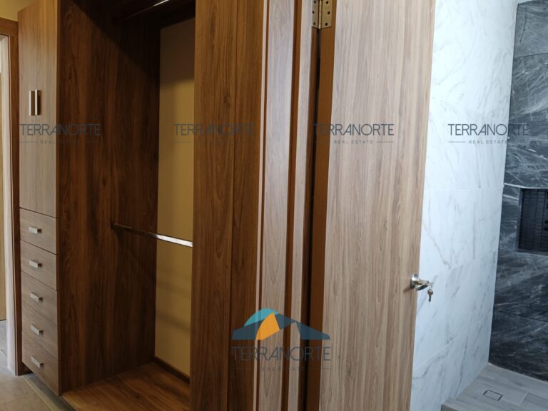 670794d9-4a75-486f-bda2-a0151bf00ca0