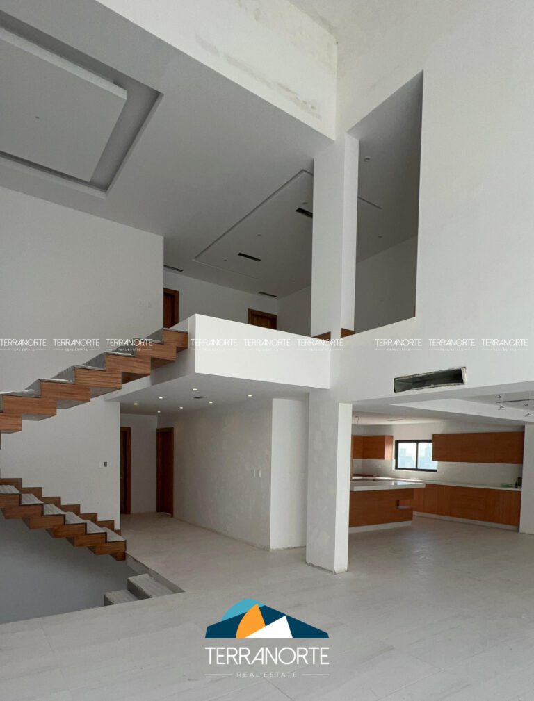 6E793DE9-98F9-4362-98DD-D42FC8BFF4E4