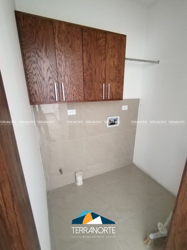 80021913-FDAA-454E-9840-E5E694F12B1C