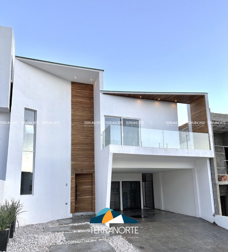 A9A27927-C5F4-4D1B-90BB-16102FD76FA8