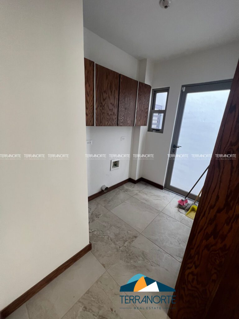 C4C92532-1796-4A63-91F0-F44753B7E668