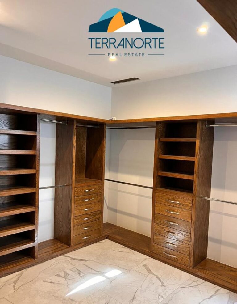 CC7D0999-3D76-485B-99DC-95AE275A6643