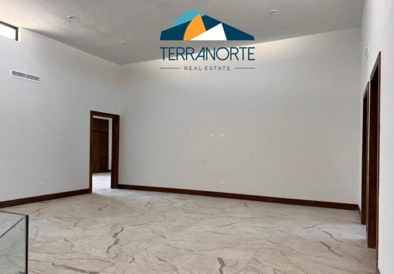 EDC79B7D-86A7-4E4D-A061-AD74106AE5E5