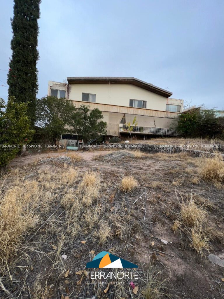 F2855008-3E19-4BC2-B84C-10AA41181E21