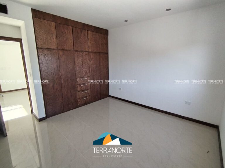 FAE210C6-6972-41C1-90D9-E50DEE6BECF0