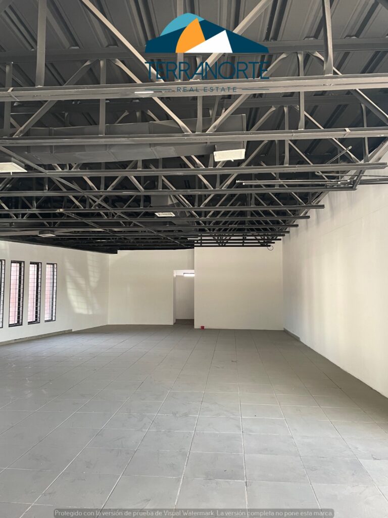 WhatsApp Image 2023-12-06 at 13.36.32