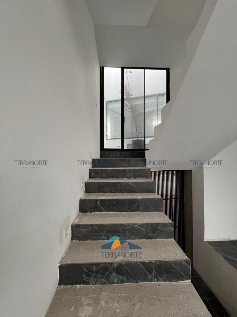 b6513c77-bf71-40ee-b641-7f636c6100a0