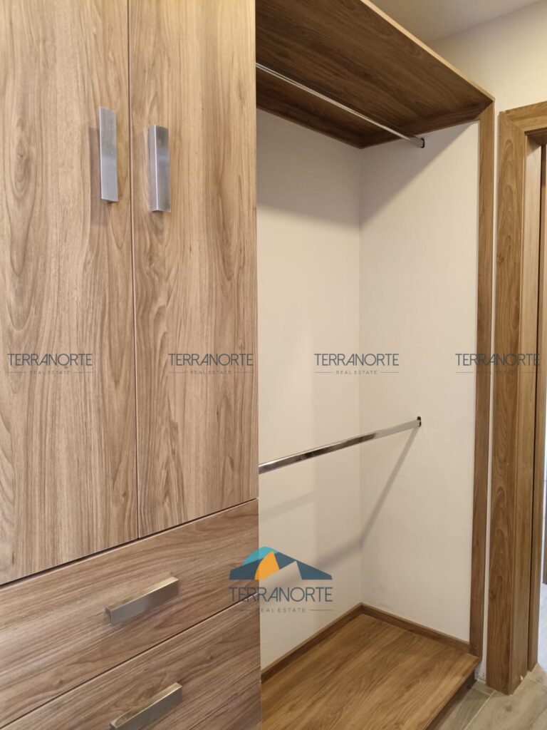 d1f70c61-a351-4bc3-bd8d-96e2538288e5