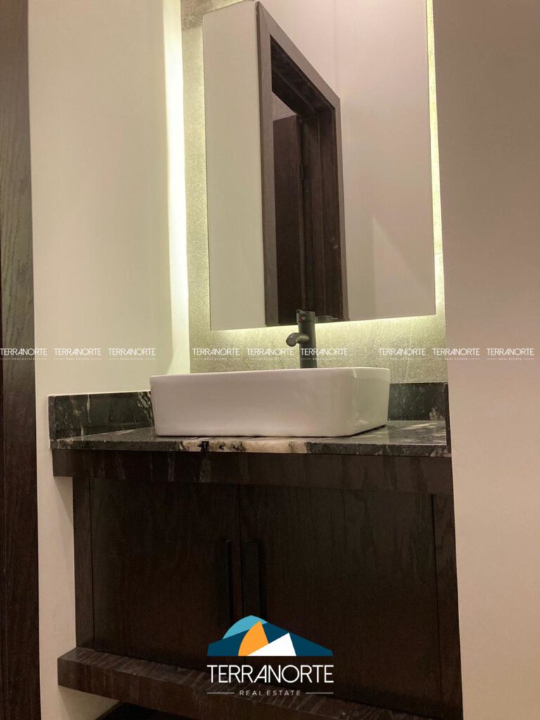 00409A61-8087-44D8-BD25-9FBA4491AD28