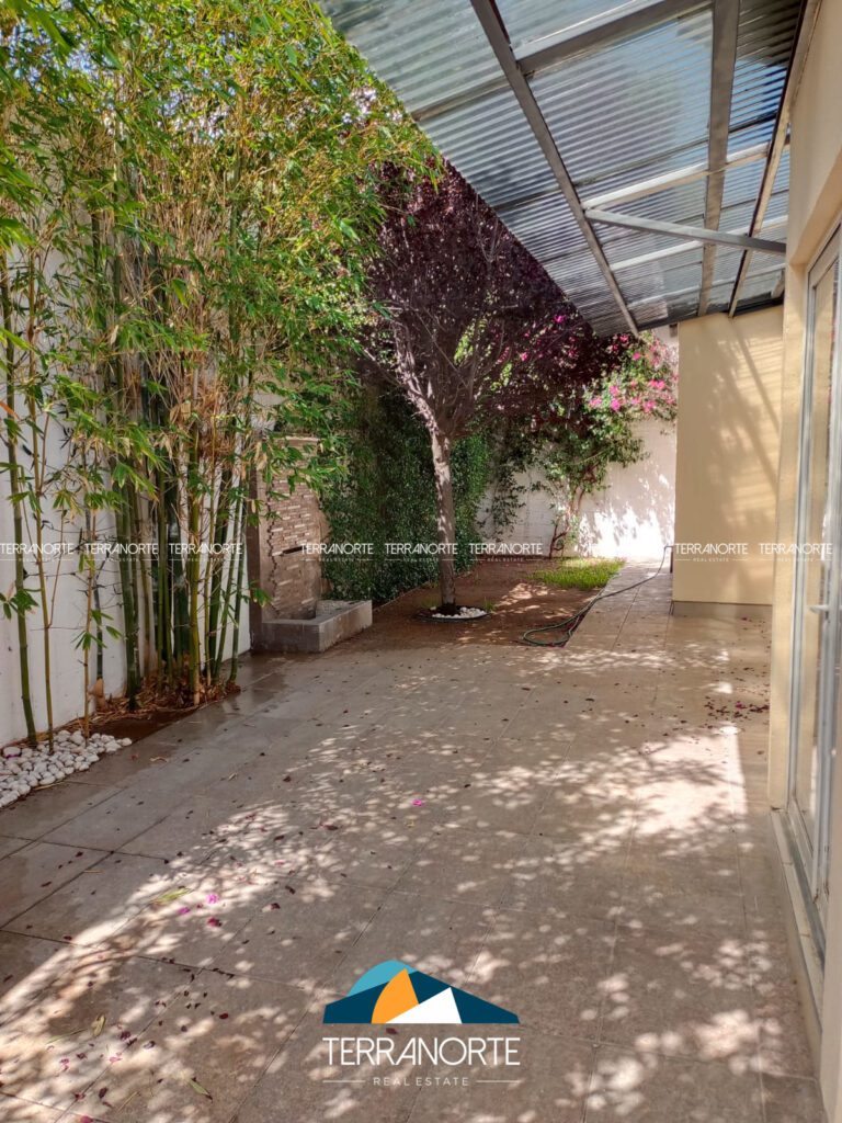 1273820A-C32D-4CFA-94A7-2BFF4DAD885C