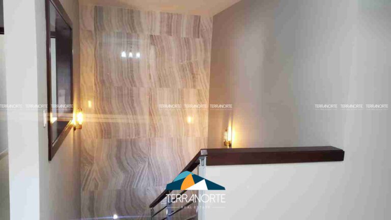 1F4F831F-7ECA-45BE-8759-025EBFE4A931