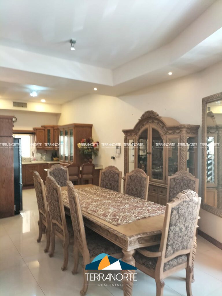 23F799AC-B891-4C1C-ABCF-DE7F28B741C9