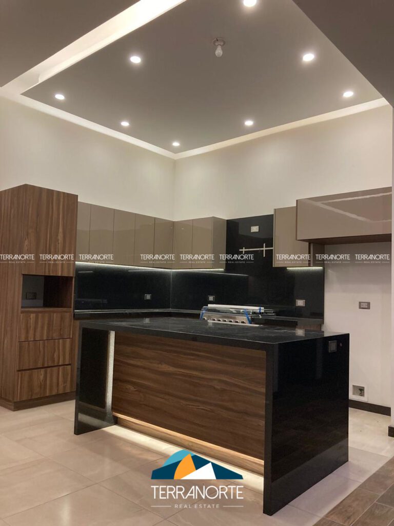 42DEBB2B-8CA3-4B17-B1A5-2F03AEFDA883