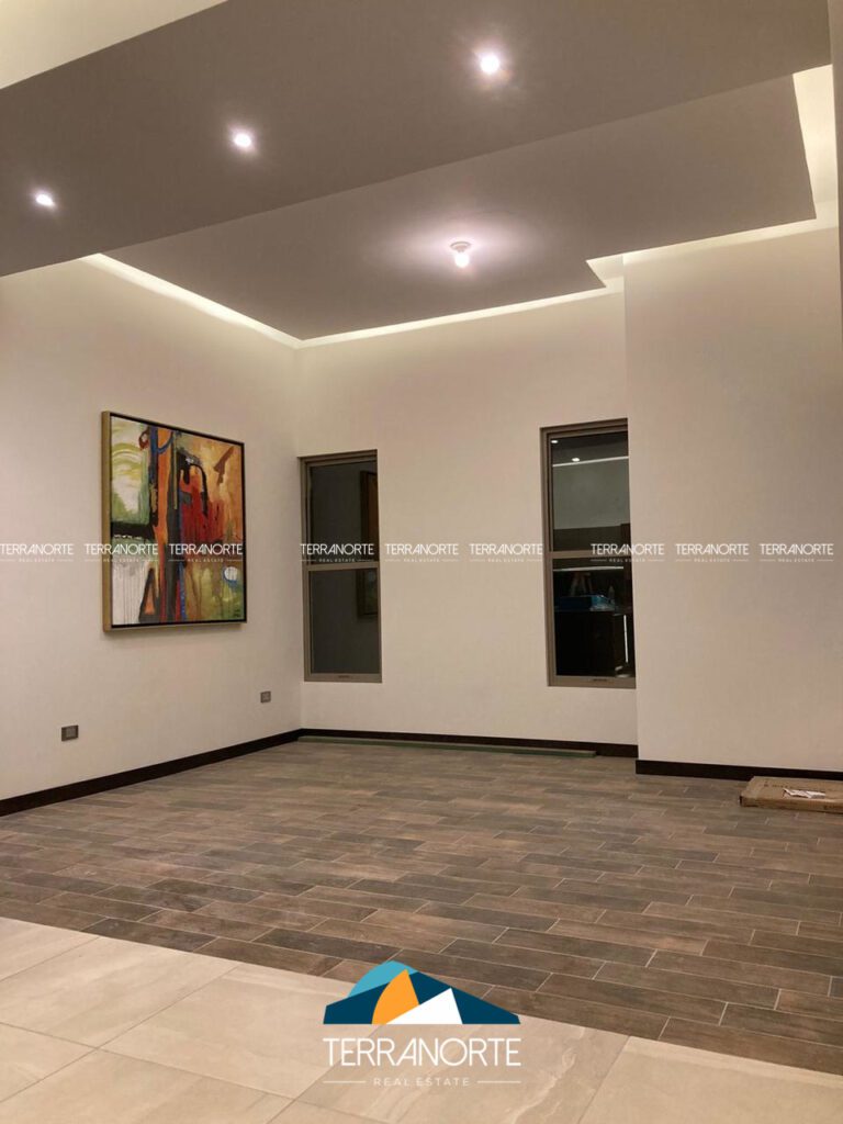 7722E7F5-FAF9-47F9-8188-A3659034CED2