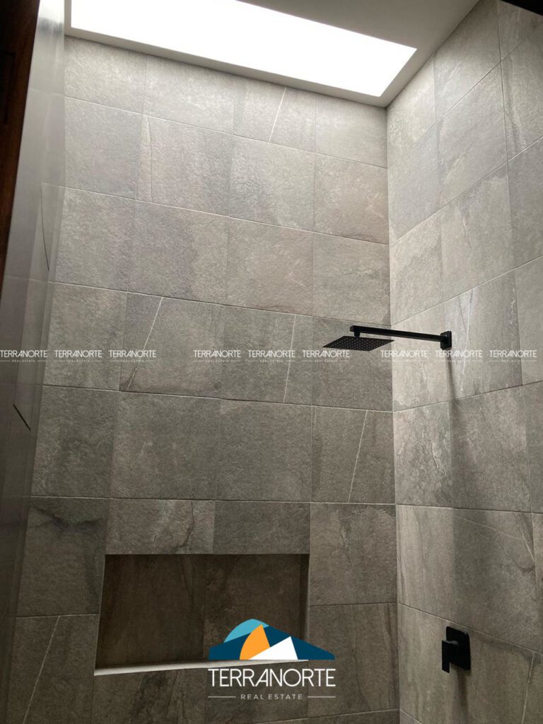 804BBC8E-0C0A-4862-821F-217F7609C7B7