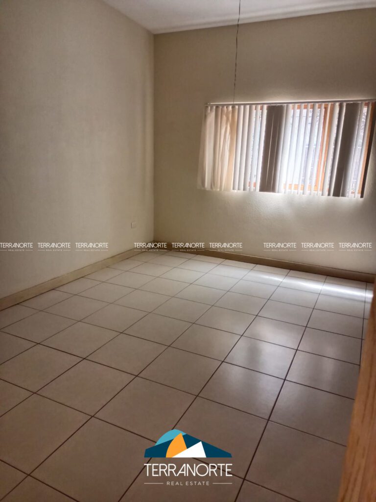 B53697B2-4D96-4C76-B473-68D65369951B