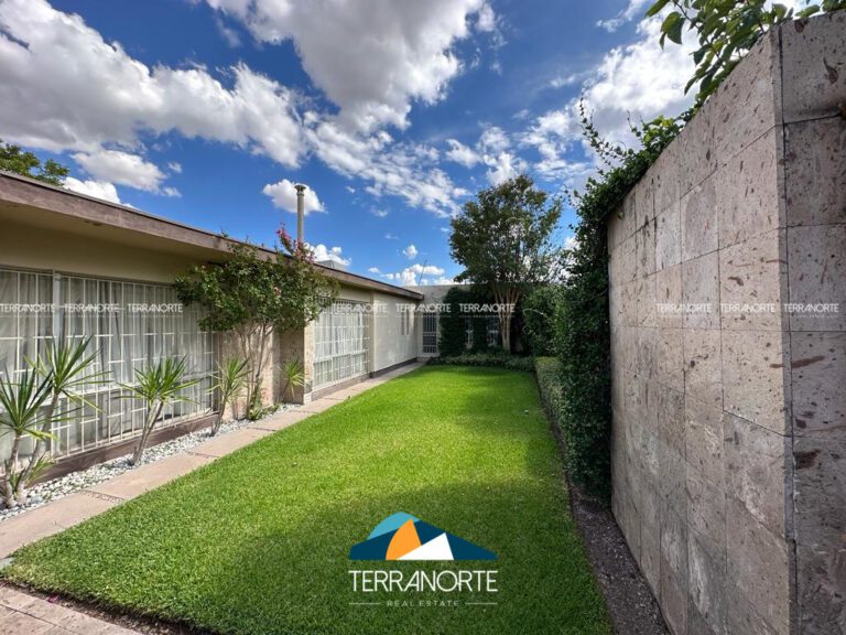 BB8D52AF-EB65-40E8-9CA4-903DE3D0F88D