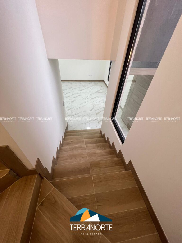 E0719D02-DB9A-4621-97C8-F99FC70C565C