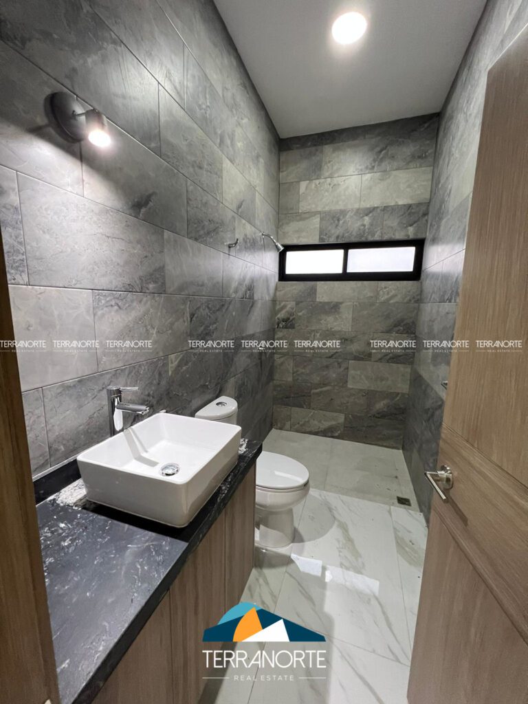 EC42D221-F97B-40F0-A9F3-5527A1D9E493