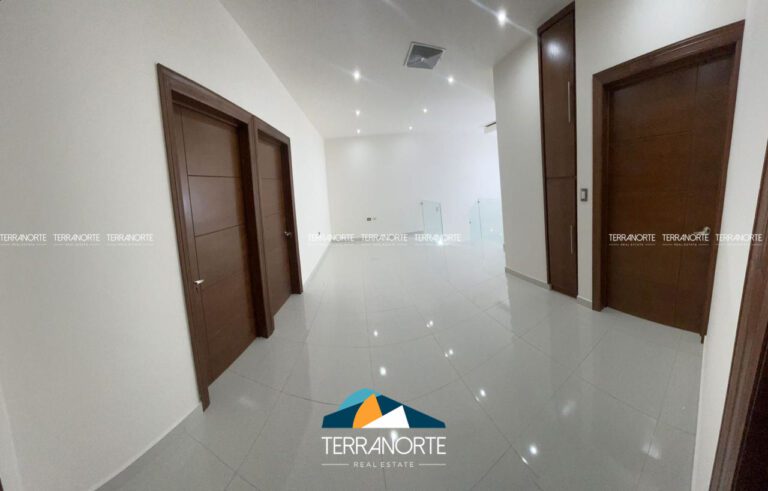 06FED4DA-FF49-4625-8567-8D8B365A08CC