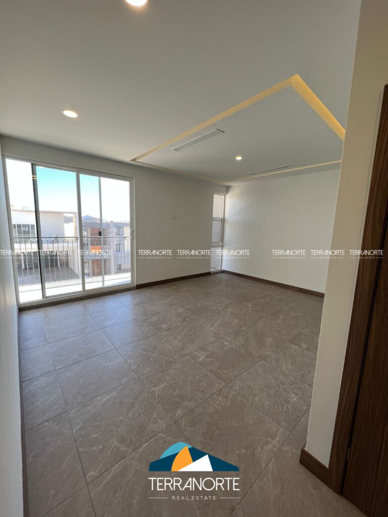 2AC8258C-14B4-4123-A5EF-96CC18DCAA2D