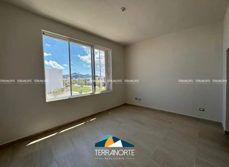 2DE2B9F5-5422-4C06-9379-9575F15472FC