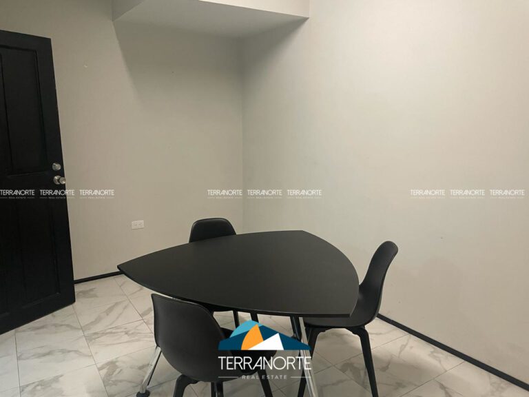 2ECE3787-4C5F-4102-A5C6-843D3551CA09