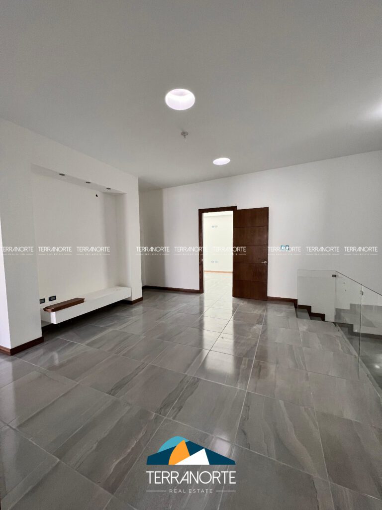 3C2E5932-703F-4CF7-8830-CFB6A874EF9D