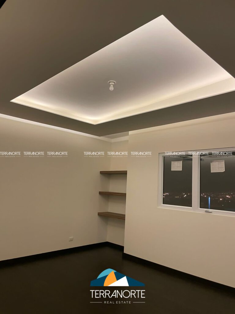 4DA614F4-80AF-4146-B434-50EBEC50591C