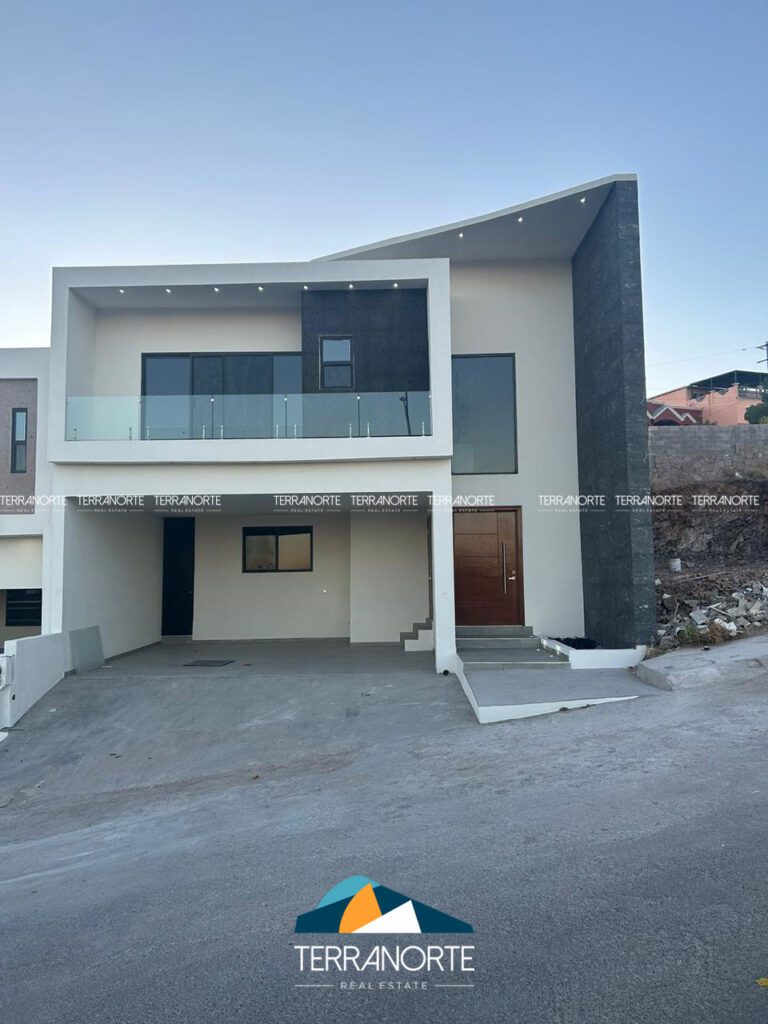 5B4F75A5-A68E-4115-889F-B796A9B16C90