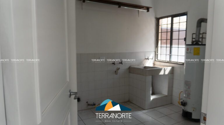 6CD6E0CC-9433-4D13-B17B-EBDBDB74F5E4