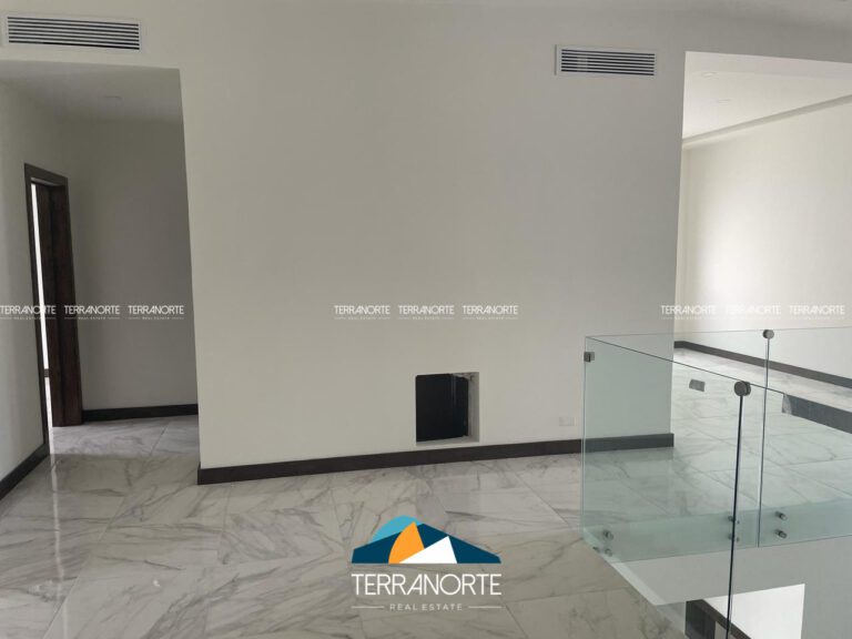 6FC32BDC-E8D5-4D37-BE0C-2711F0AD9A74