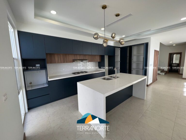 9B9C86E3-0842-4374-AAFD-71CE27C0D538