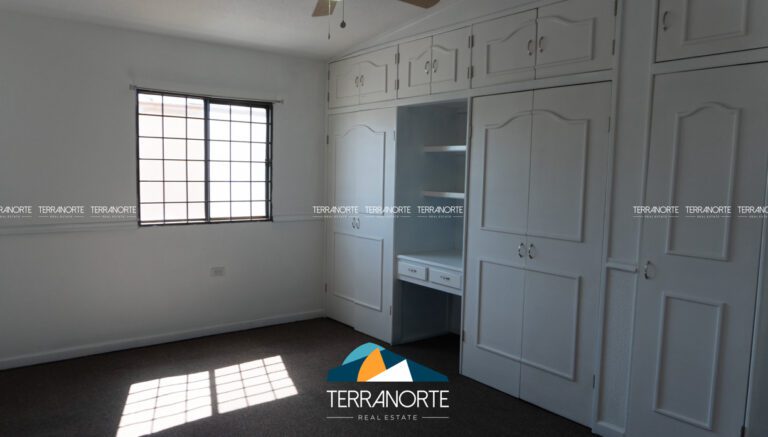 B1F3C905-CC0E-4980-BD83-D74A6E850B13