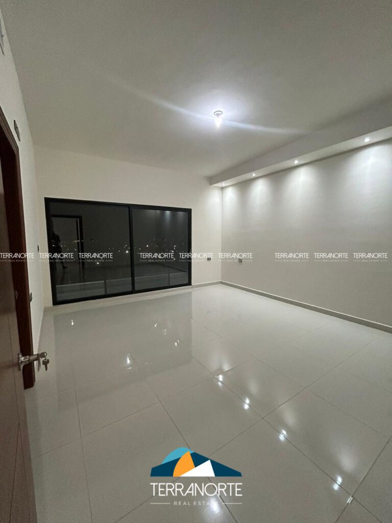 BF9F8541-D30B-4D73-8551-8475C0C527FC