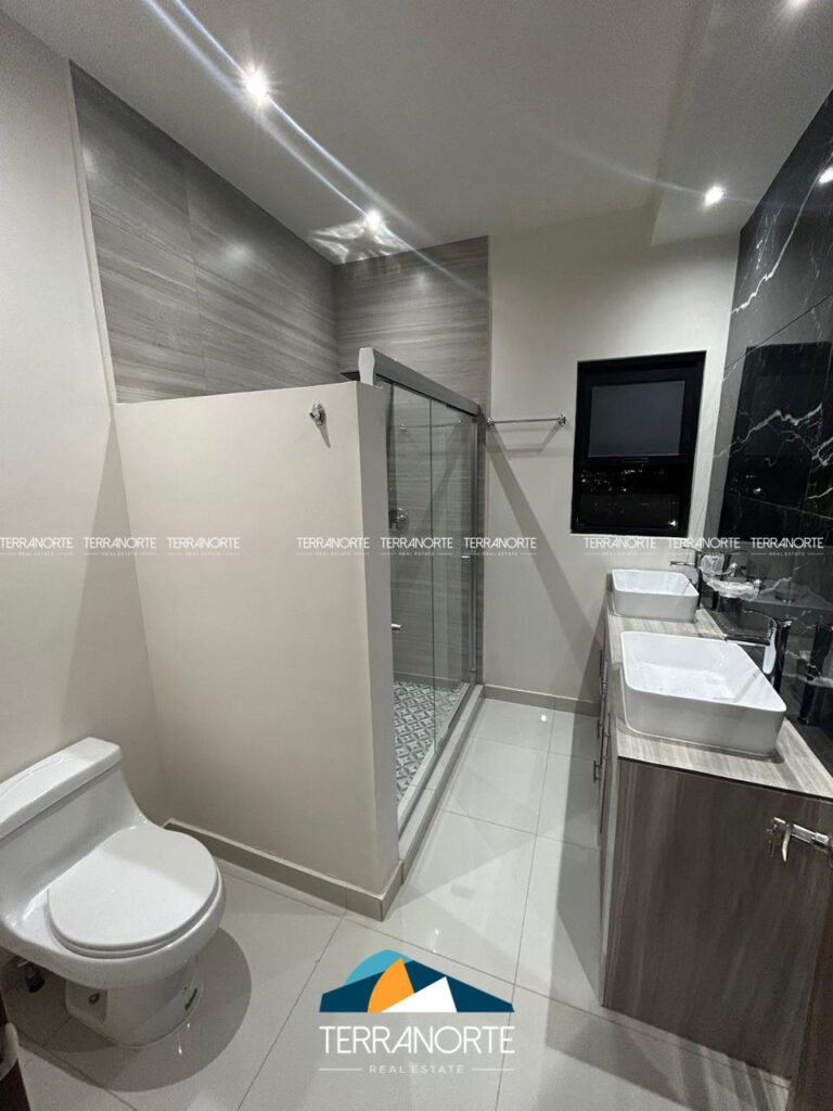 C23D7AEF-958E-4C94-80C0-4FB2B7243A2C