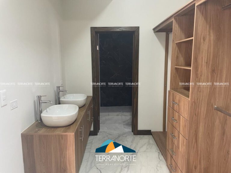 C9801459-70D1-4002-9CB2-27F9DA3405B9