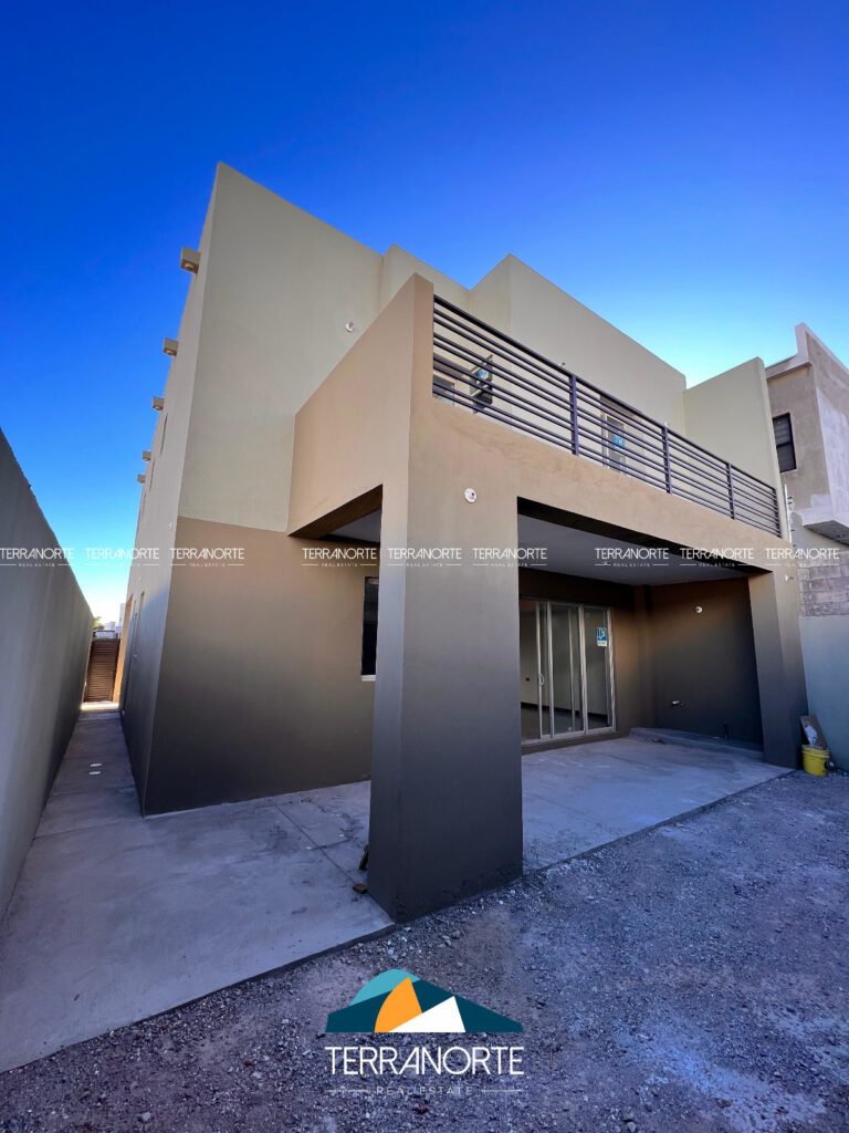 E5538D81-30A1-4EC0-9F4A-C6D456548038