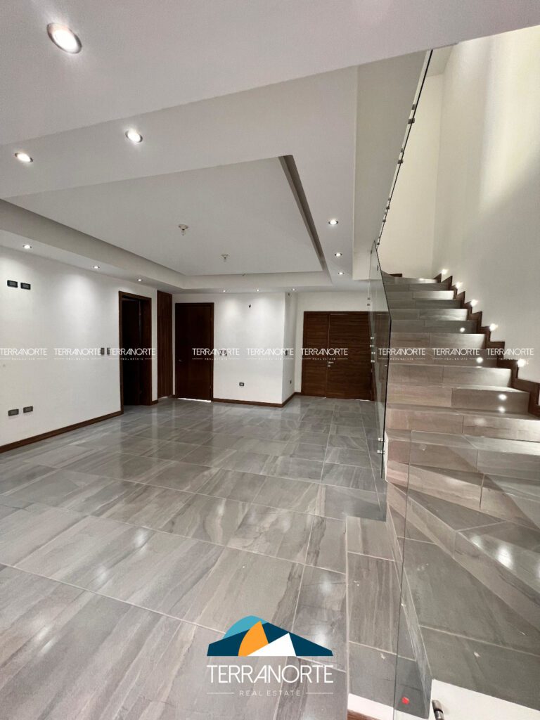 F035ADE6-D9F6-429A-8078-C0DC6232C77E