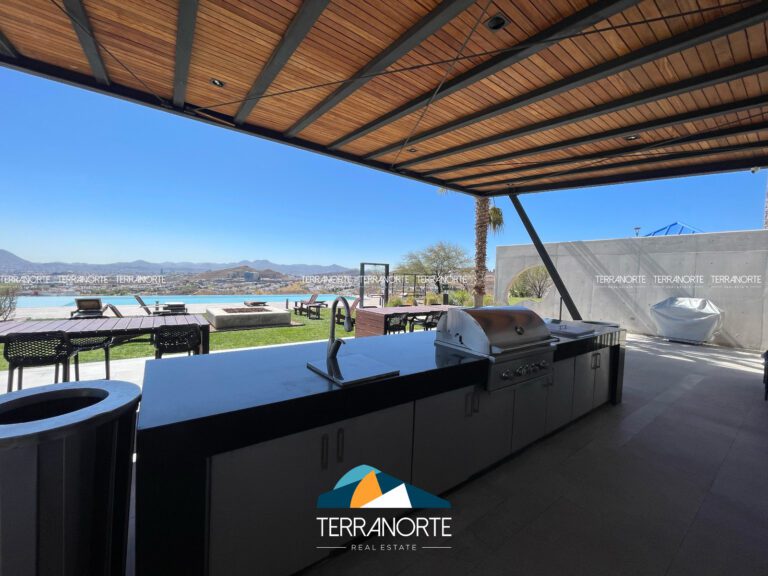 0A4258BC-CBC0-46FB-BE57-AF1BEB5838FF